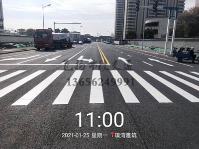 蘇州道路劃線進(jìn)程中遇見(jiàn)的五種狀況和有什么解決的方案？