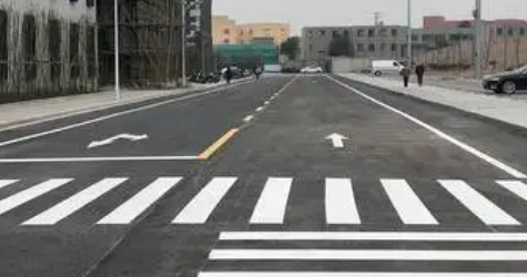 化工企業(yè)廠區(qū)道路劃線要求？