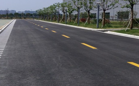 蘇州馬路劃線找什么公司？飛揚(yáng)市政為您量身定制專業(yè)服務(wù)